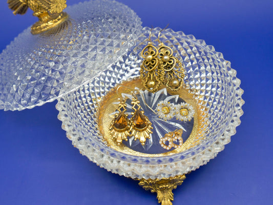 Finding the Right Gift: More Than Rose Gold and Birthstones