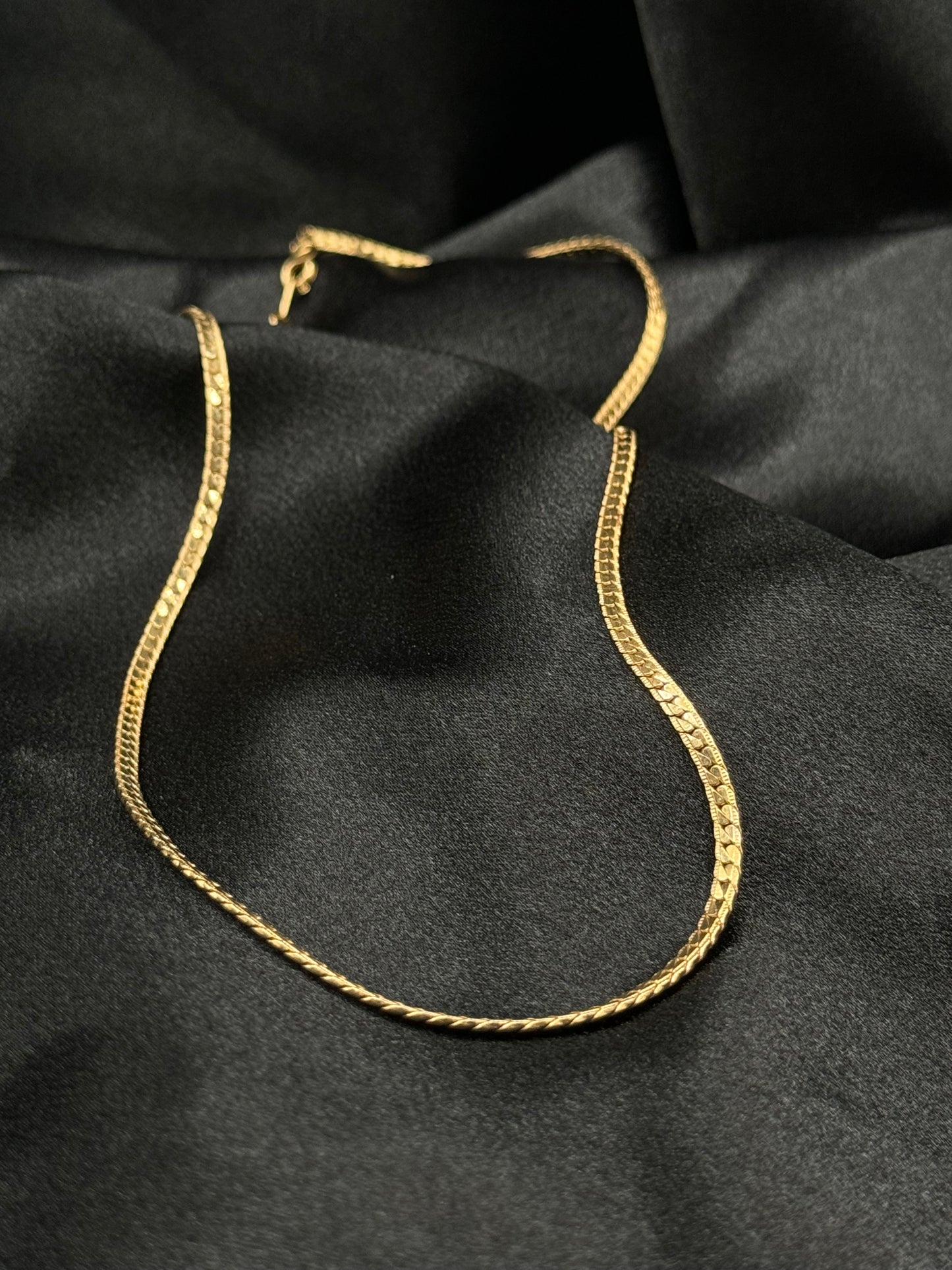 Solar Vein Necklace