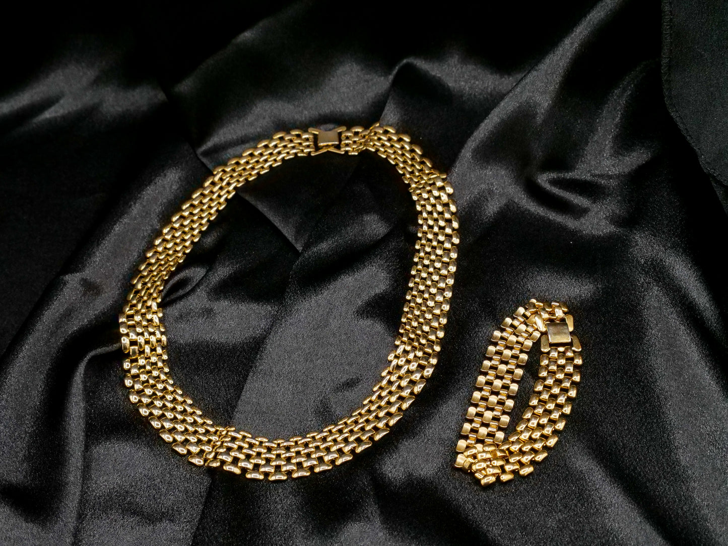 Golden Hour Necklace and Bracelet Set