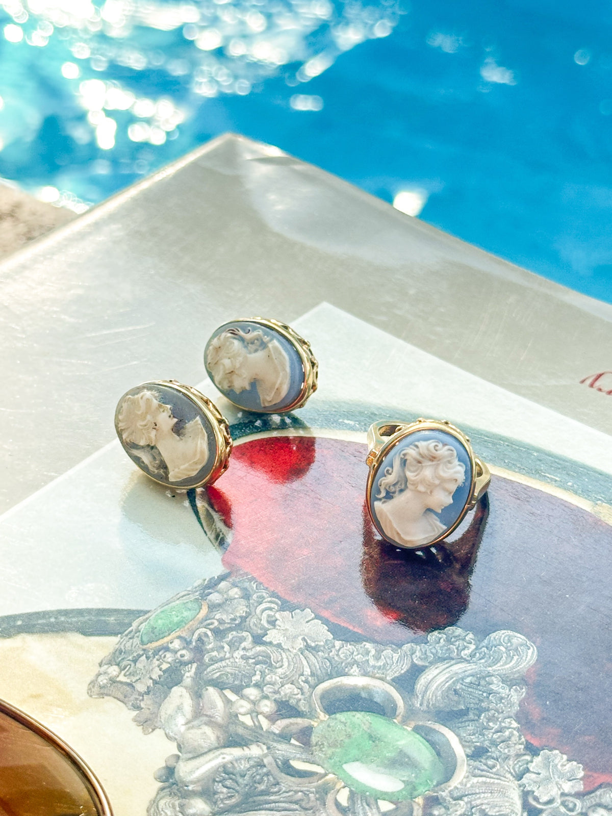 The Norma Cameo Set