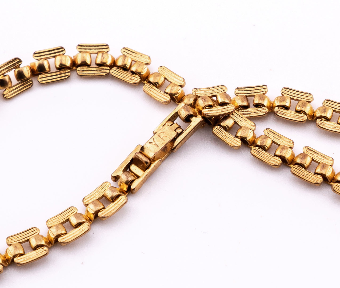 Gold Tone Panther Link Chain Necklace