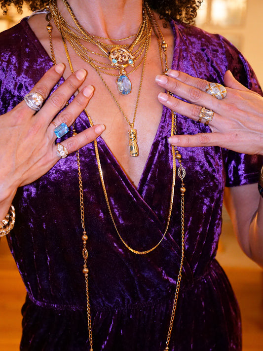 2026 Jewelry Trends: Big Energy, Beautiful Objects, and Why Vintage Is Quietly Winning