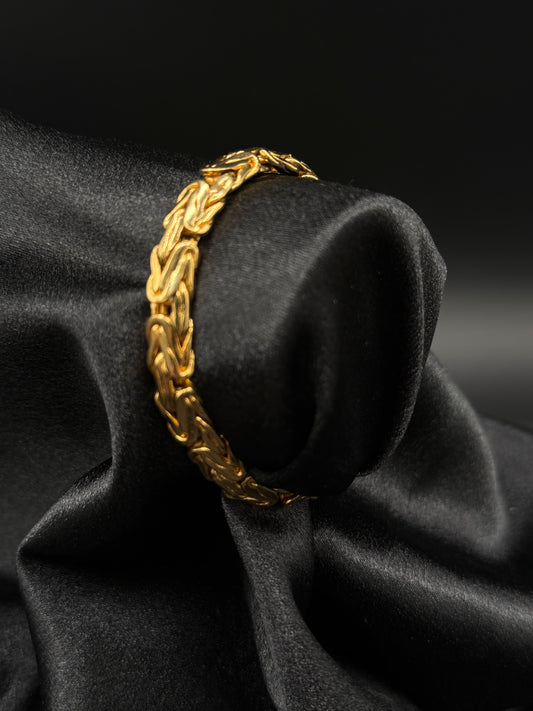 Lion’s Loop Bracelet