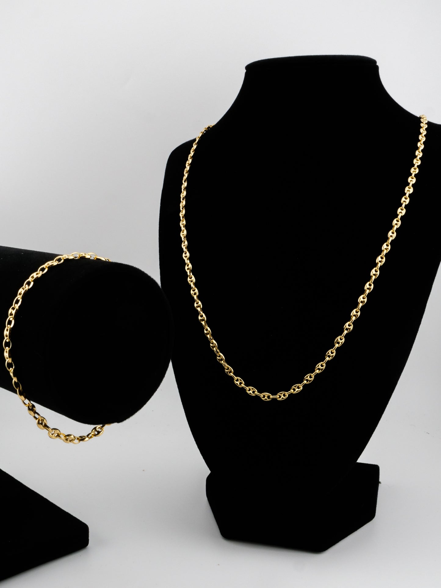 The Heirloom Anchor Set