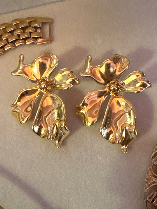 Les Fleurs Dorées Earrings
