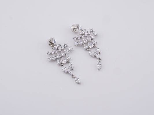 Star Lace Chandelier