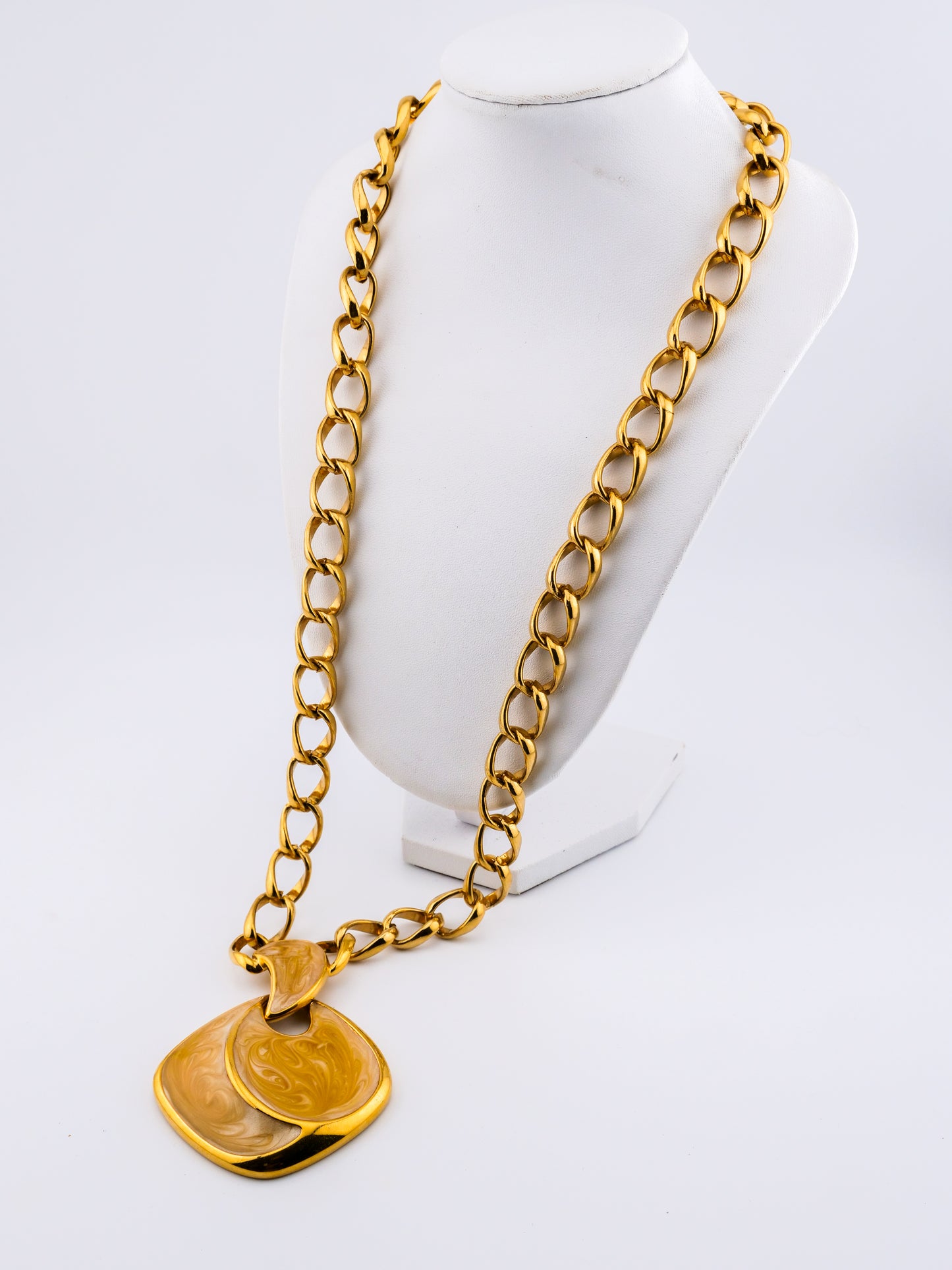 Honey Current Necklace