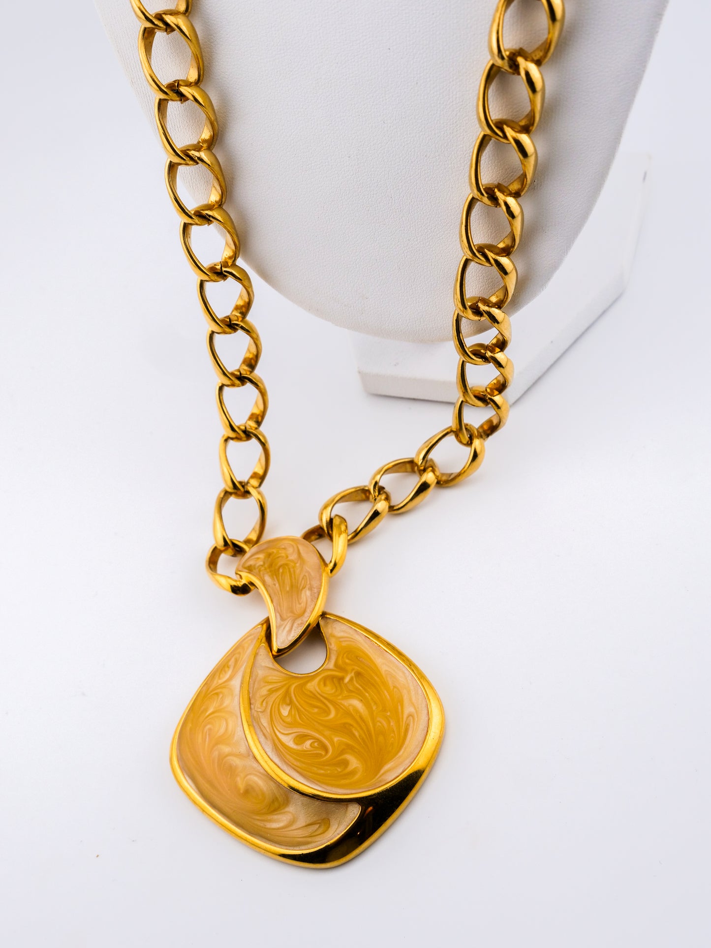 Honey Current Necklace