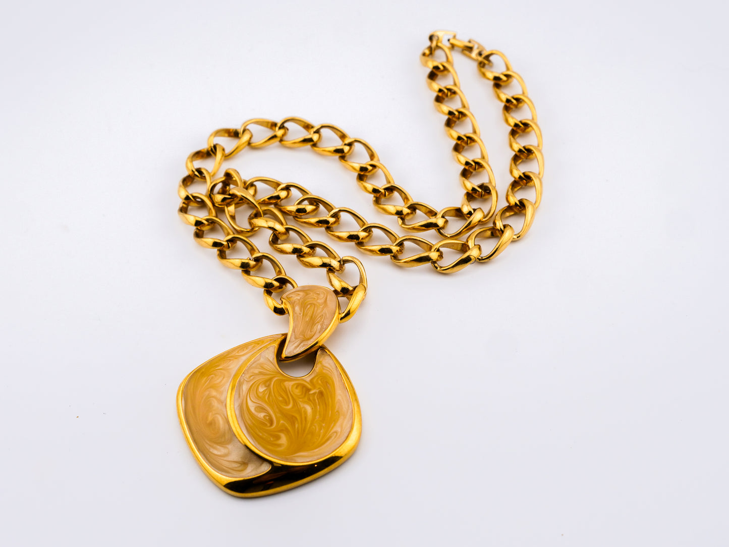 Honey Current Necklace