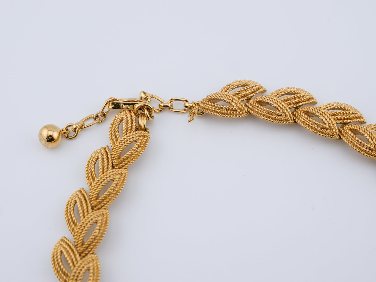 Golden Laurel Necklace