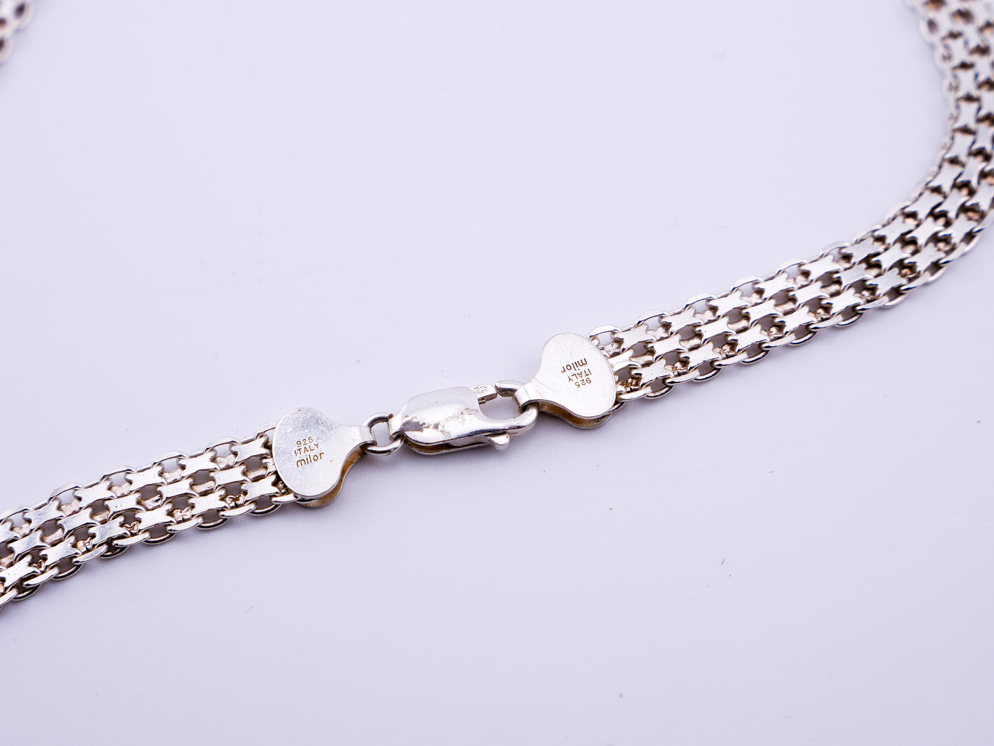 The Silver Riviera Chain