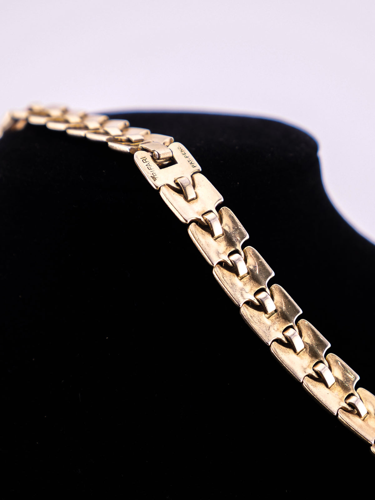 Golden Hour vintage Trifari rose gold tone barrel link collar necklace