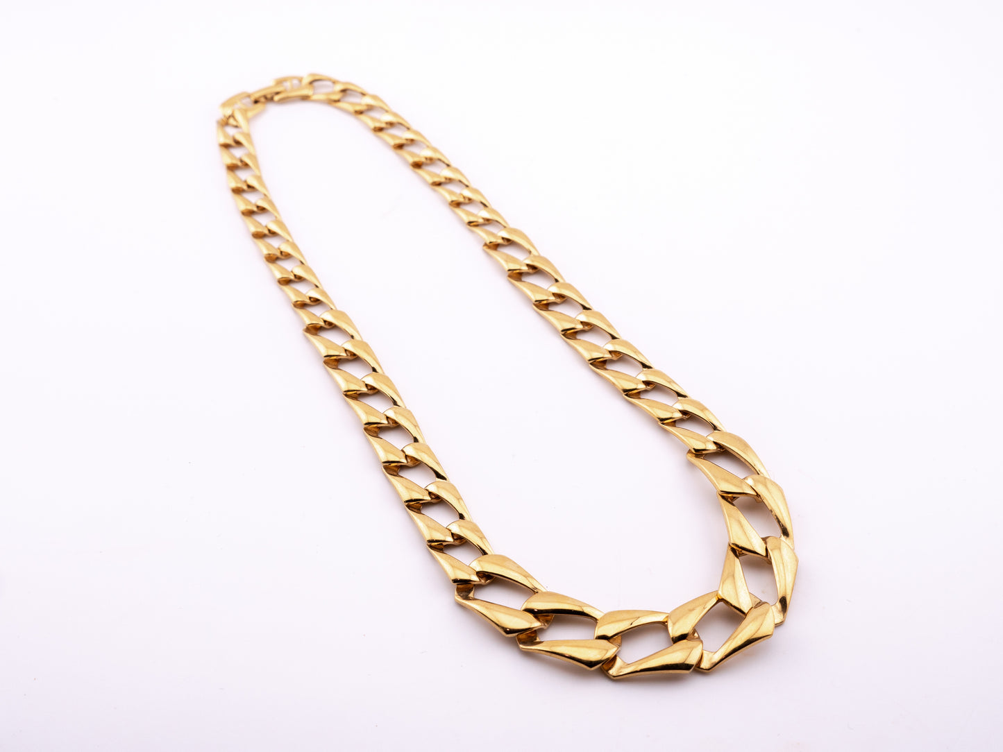 Napier Graduated Curb Chain Necklace, Late 1980s